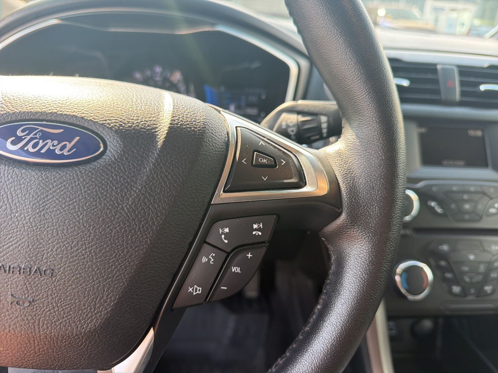 2017 Ford Fusion Hybrid SE