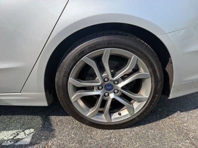 2017 Ford Fusion Hybrid SE