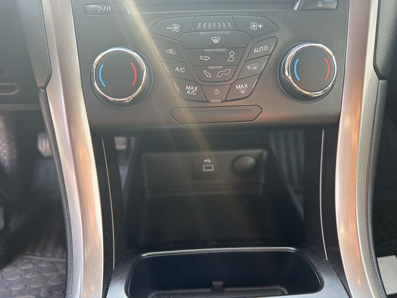 2017 Ford Fusion Hybrid SE