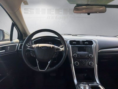 2017 Ford Fusion Hybrid SE