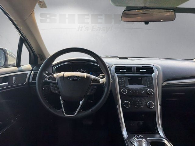 2017 Ford Fusion Hybrid SE