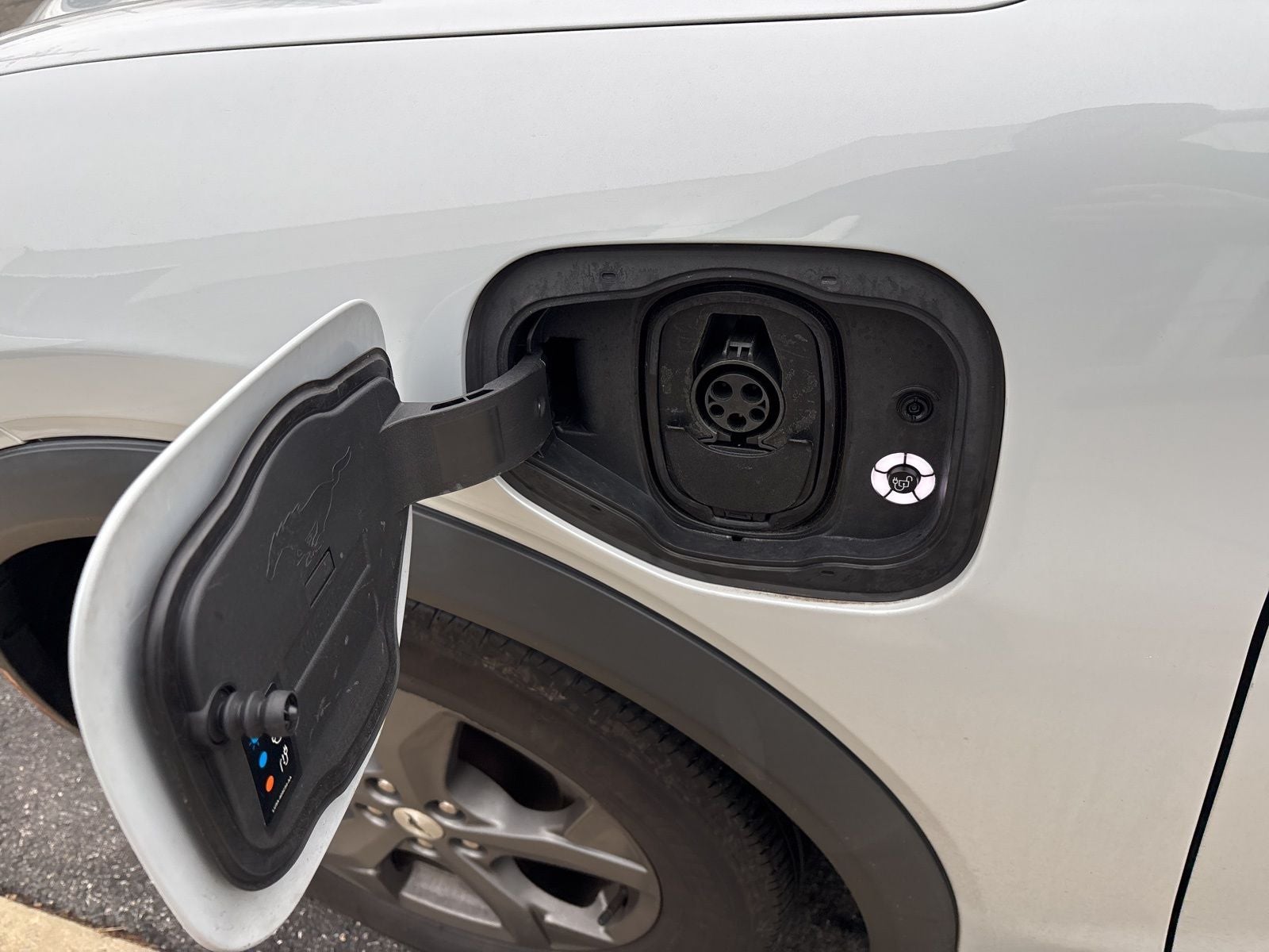 2021 Ford Mustang Mach-E Select