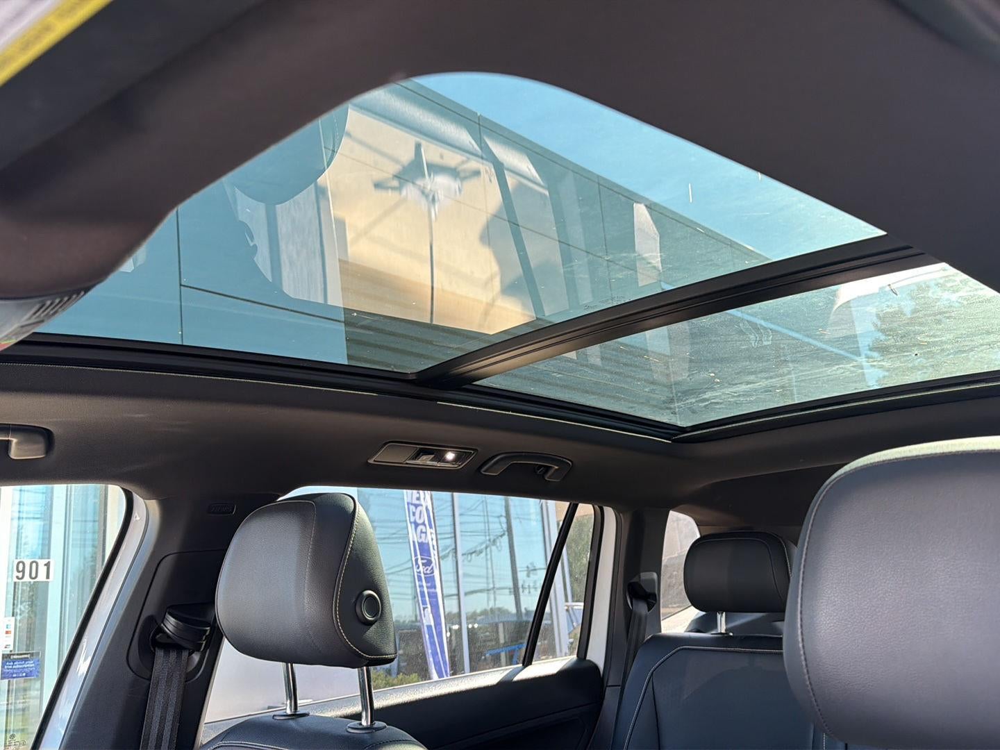 2021 Volkswagen Tiguan SE R-Line Black