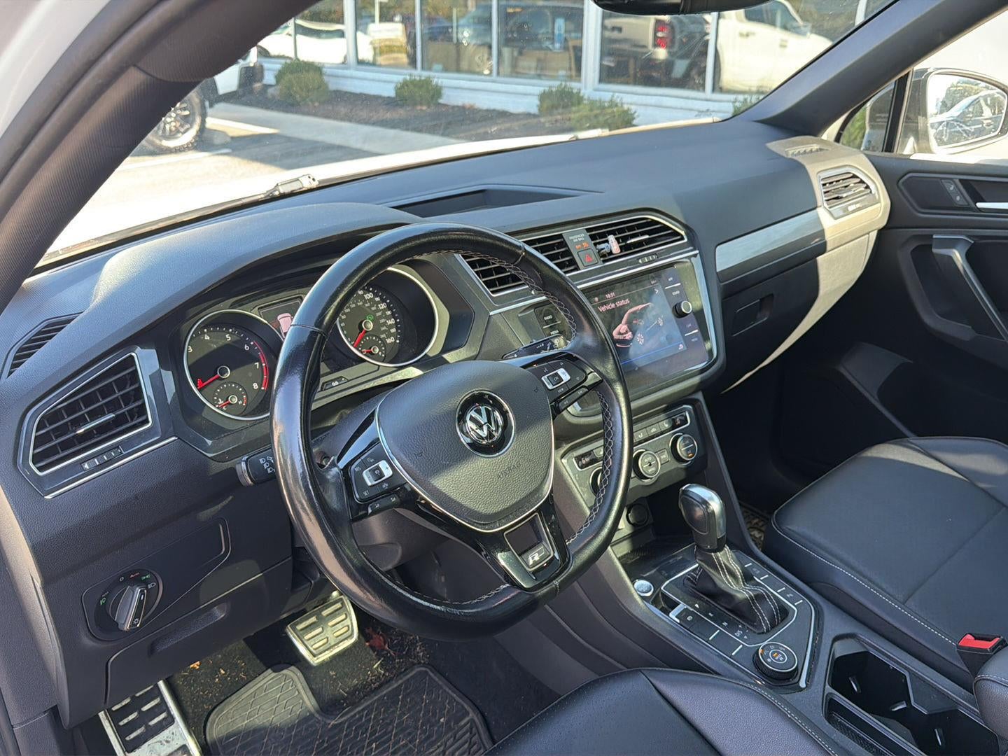 2021 Volkswagen Tiguan SE R-Line Black