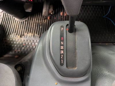 2018 Isuzu NPR Base