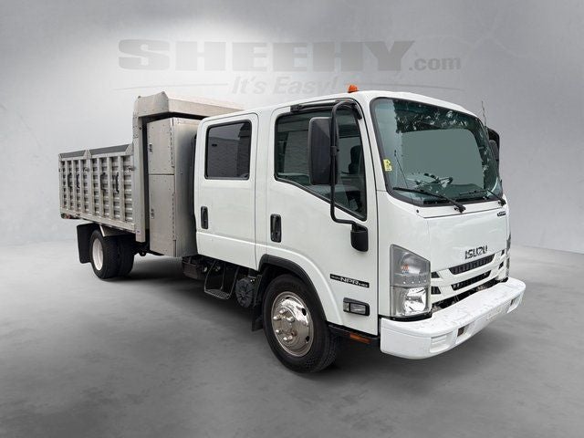2018 Isuzu NPR Base