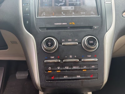 2019 Lincoln MKC Select