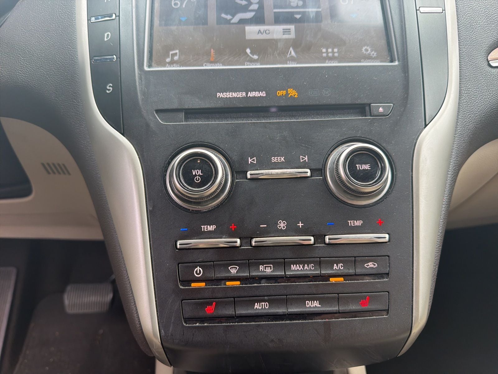 2019 Lincoln MKC Select