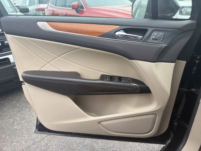 2019 Lincoln MKC Select
