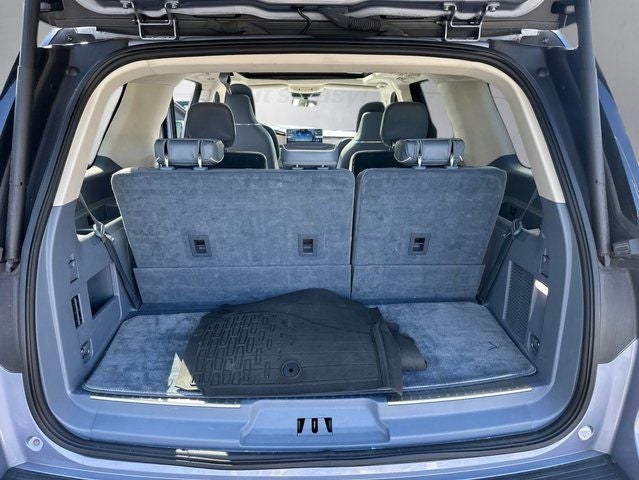 2022 Lincoln Navigator Black Label