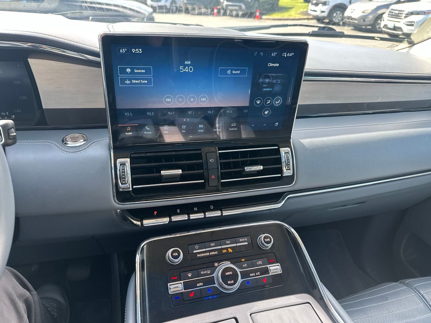 2022 Lincoln Navigator Black Label