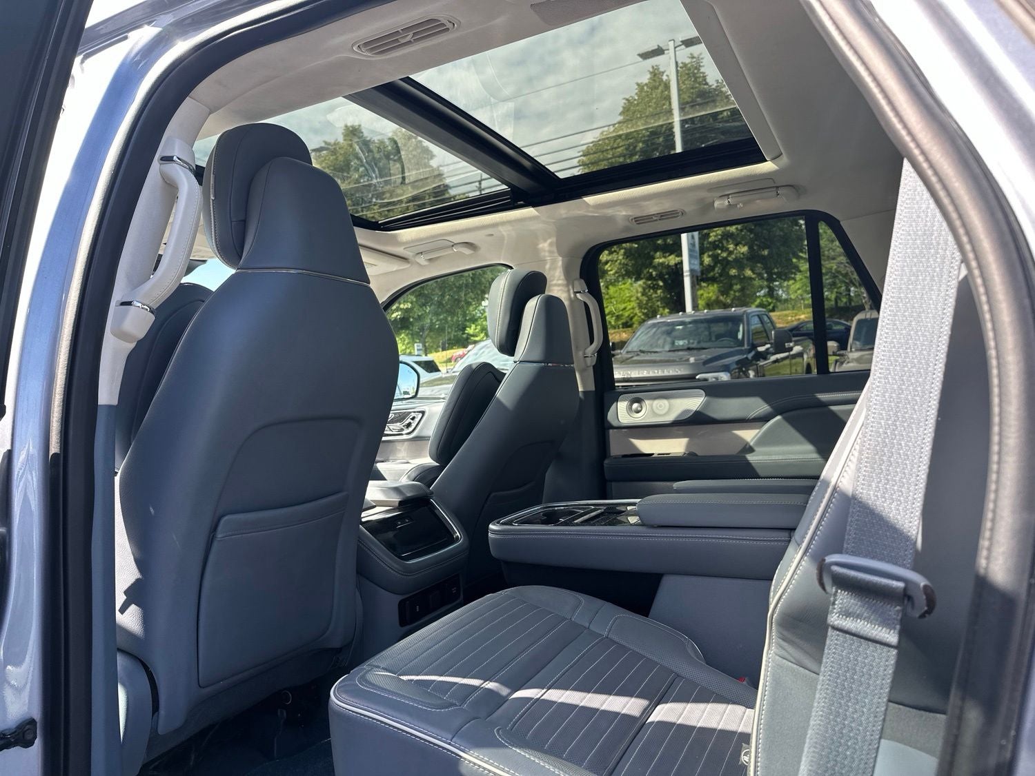 2022 Lincoln Navigator Black Label