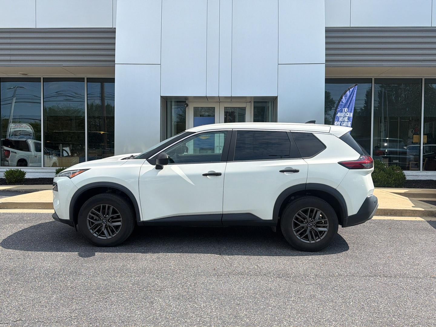 2023 Nissan Rogue S