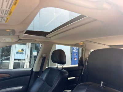 2018 Nissan Pathfinder Platinum
