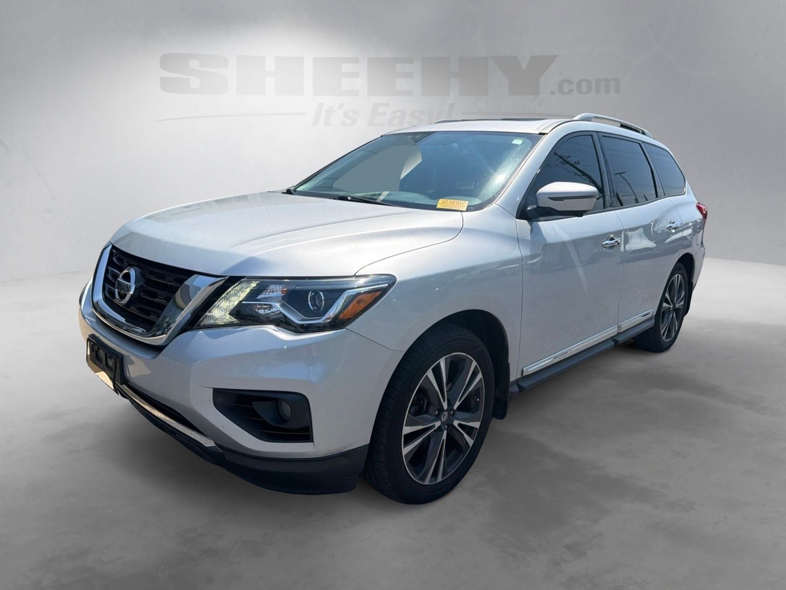 2018 Nissan Pathfinder Platinum