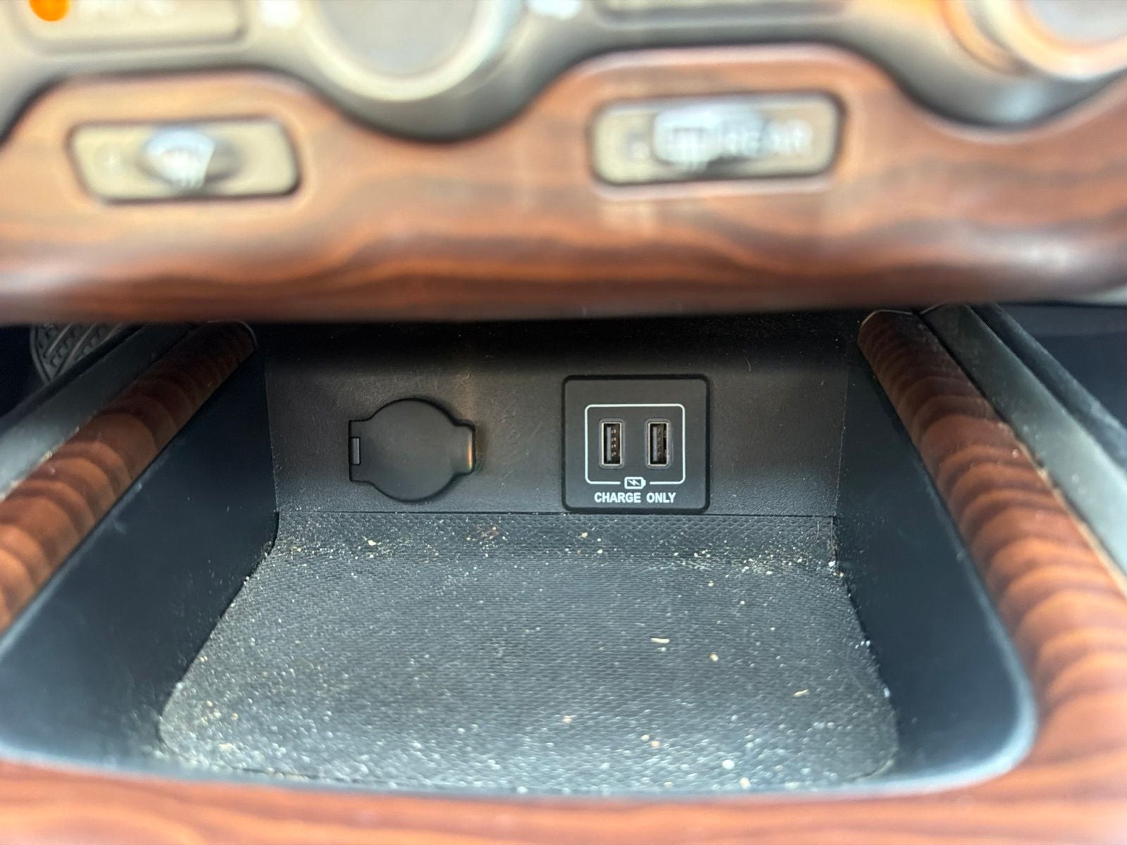 2018 Nissan Pathfinder Platinum