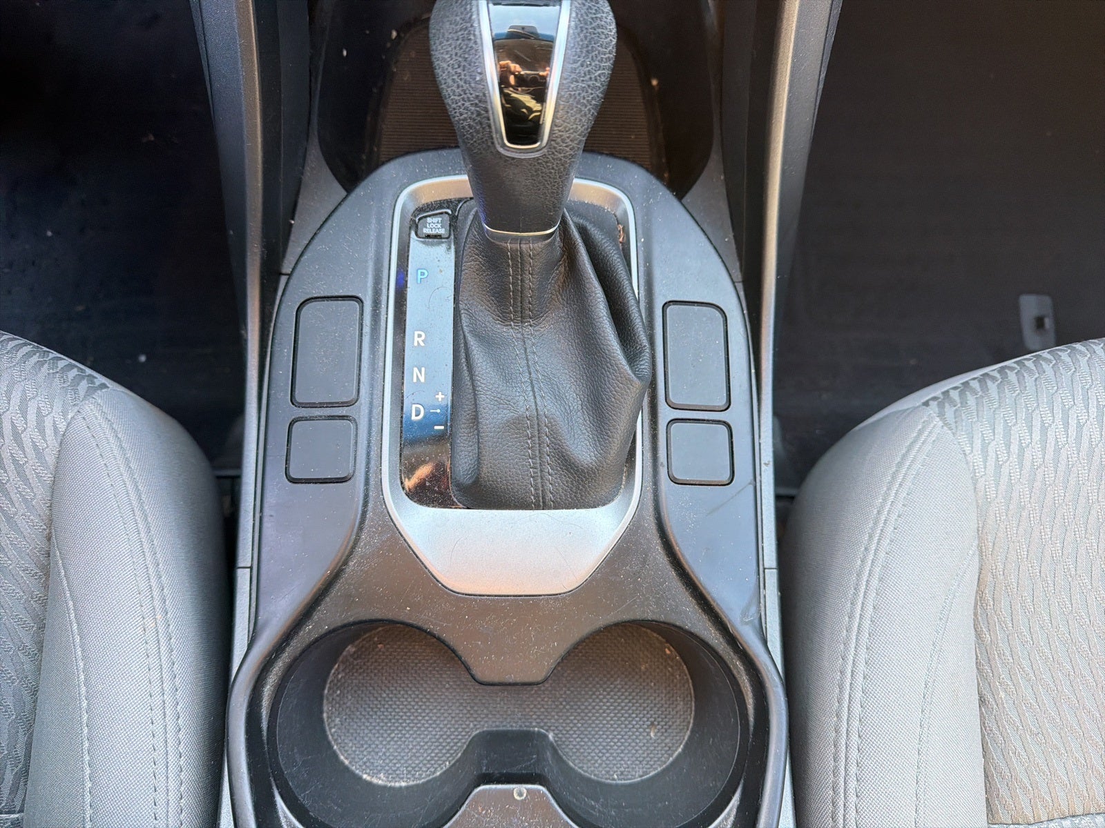 2018 Hyundai Santa Fe Sport 2.4 Base