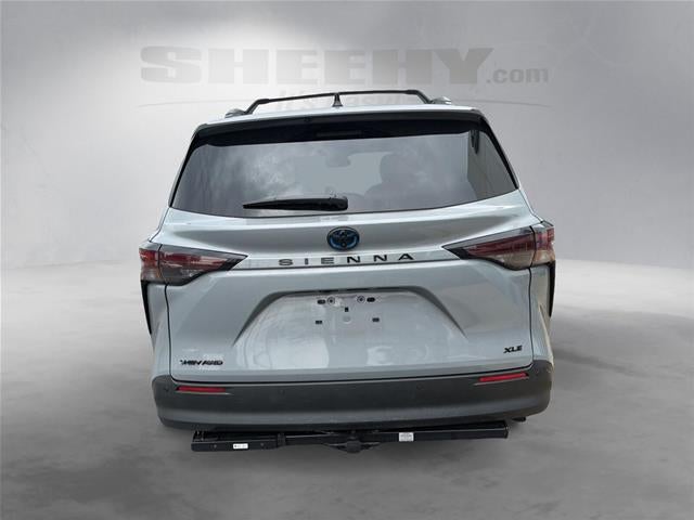 2025 Toyota Sienna Woodland Edition