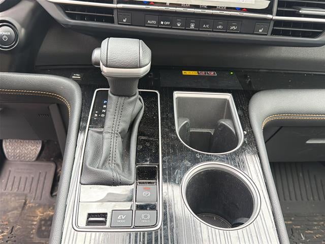 2025 Toyota Sienna Woodland Edition