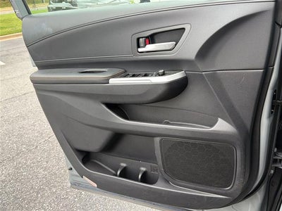2025 Toyota Sienna Woodland Edition