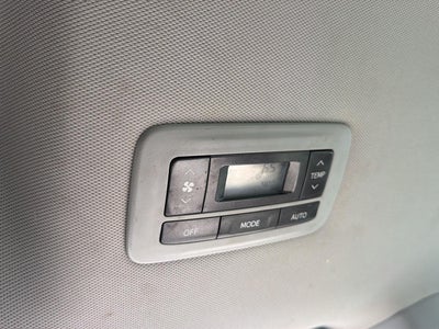 2015 Toyota Sienna XLE Premium 8-Passenger