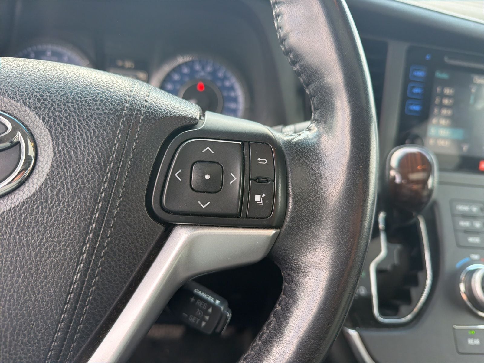 2015 Toyota Sienna Limited 7 Passenger