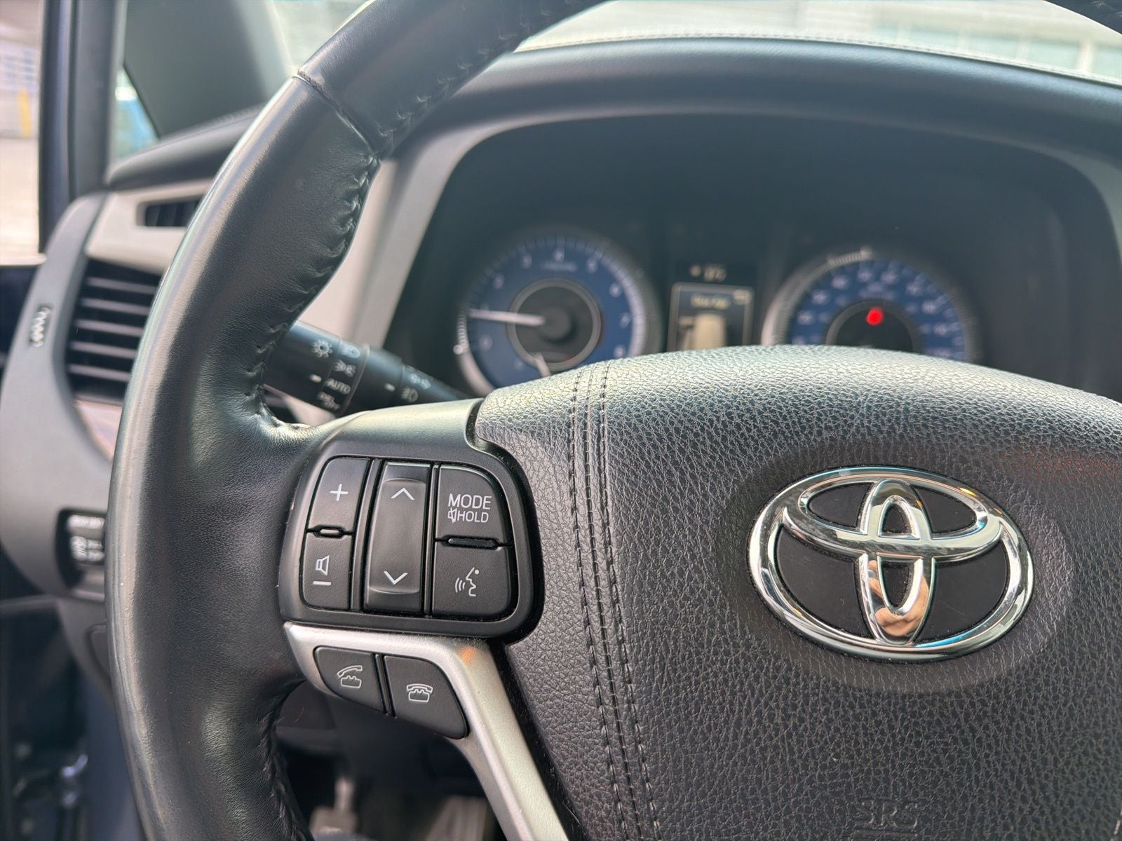 2015 Toyota Sienna Limited 7 Passenger