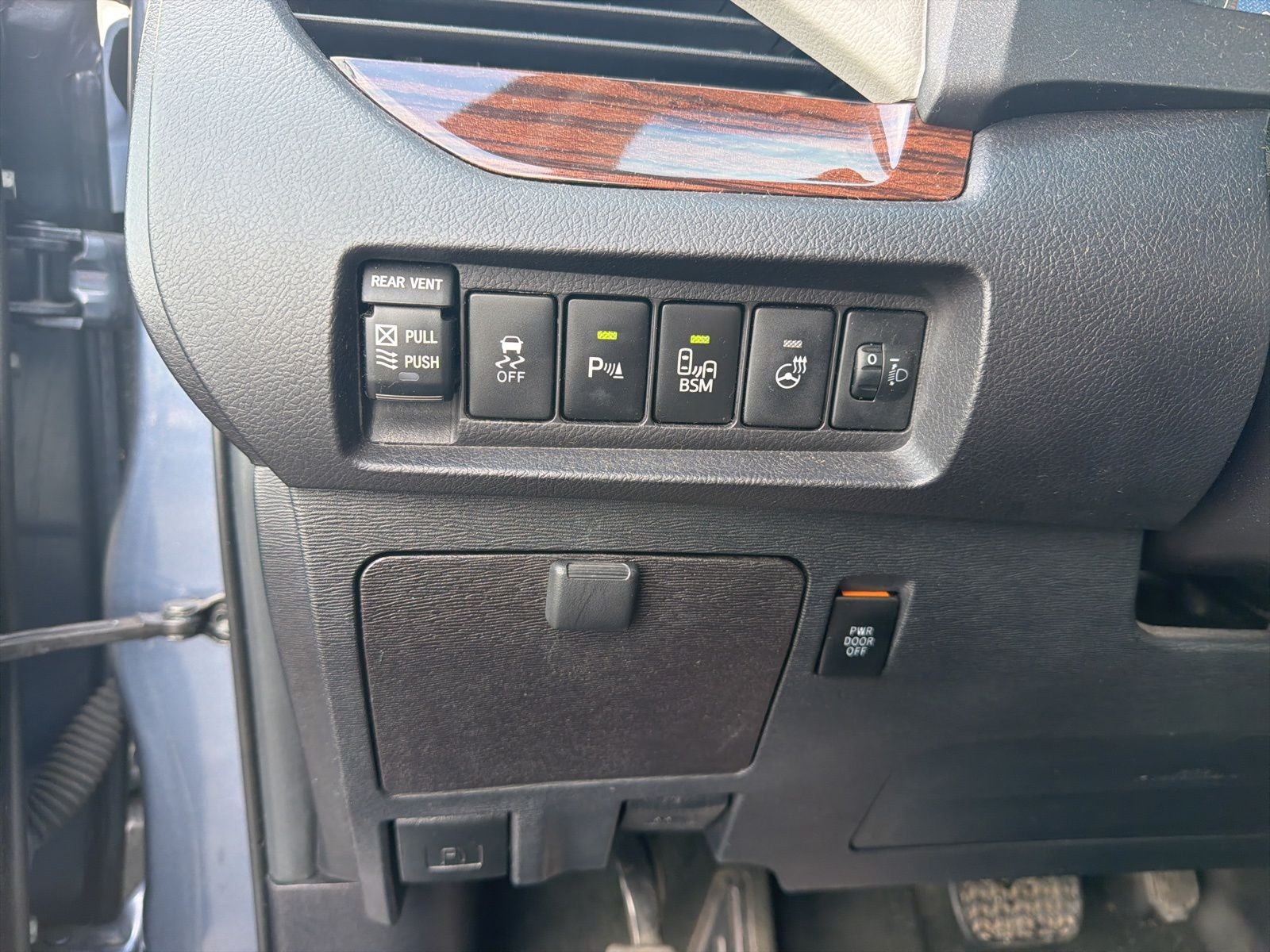 2015 Toyota Sienna Limited 7 Passenger