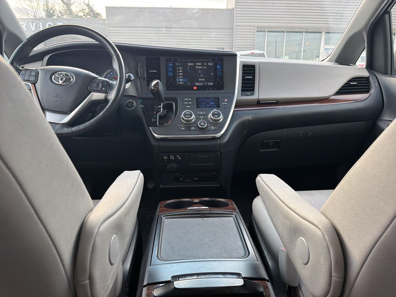 2015 Toyota Sienna Limited 7 Passenger
