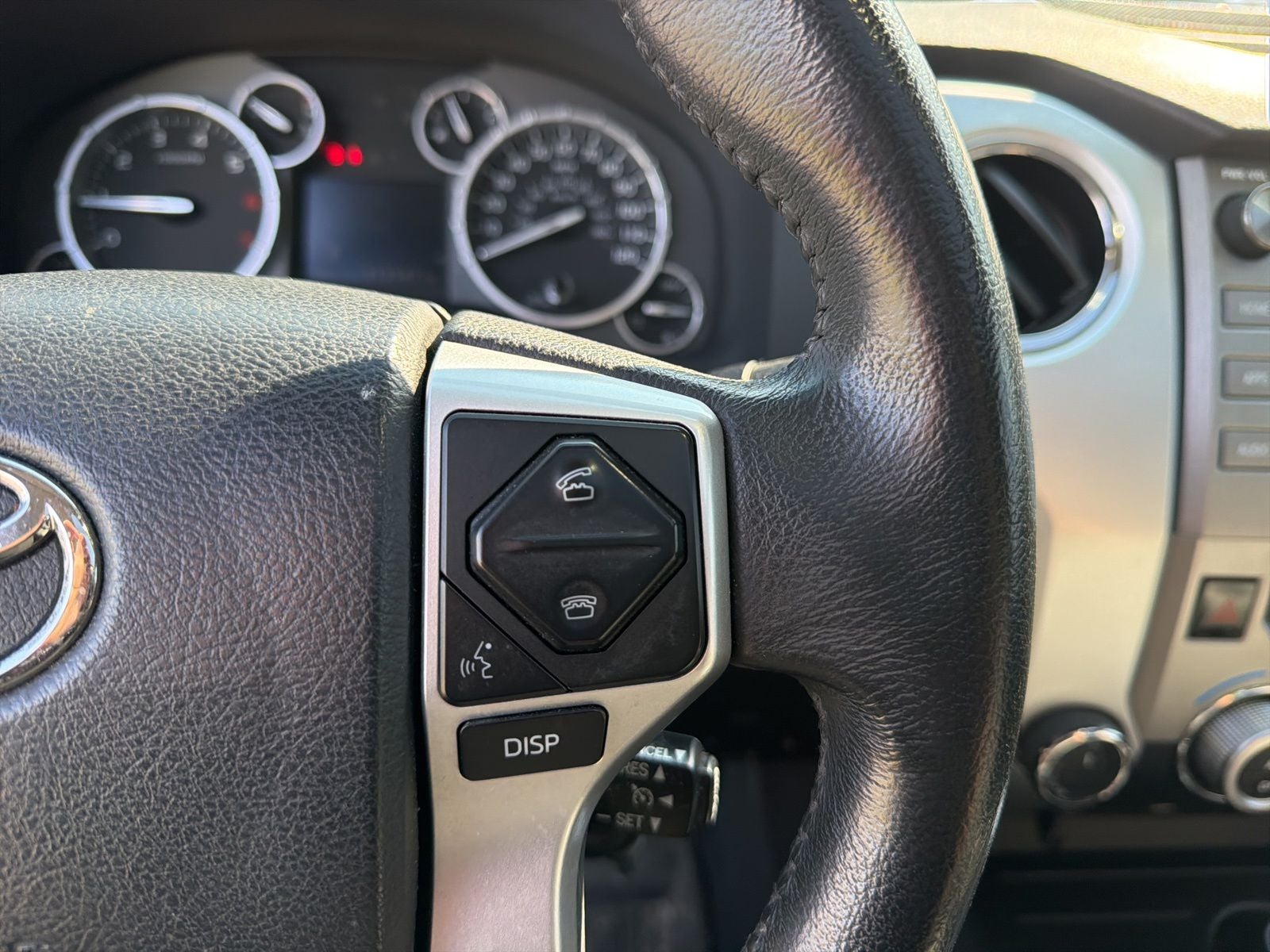 2014 Toyota Tundra Limited