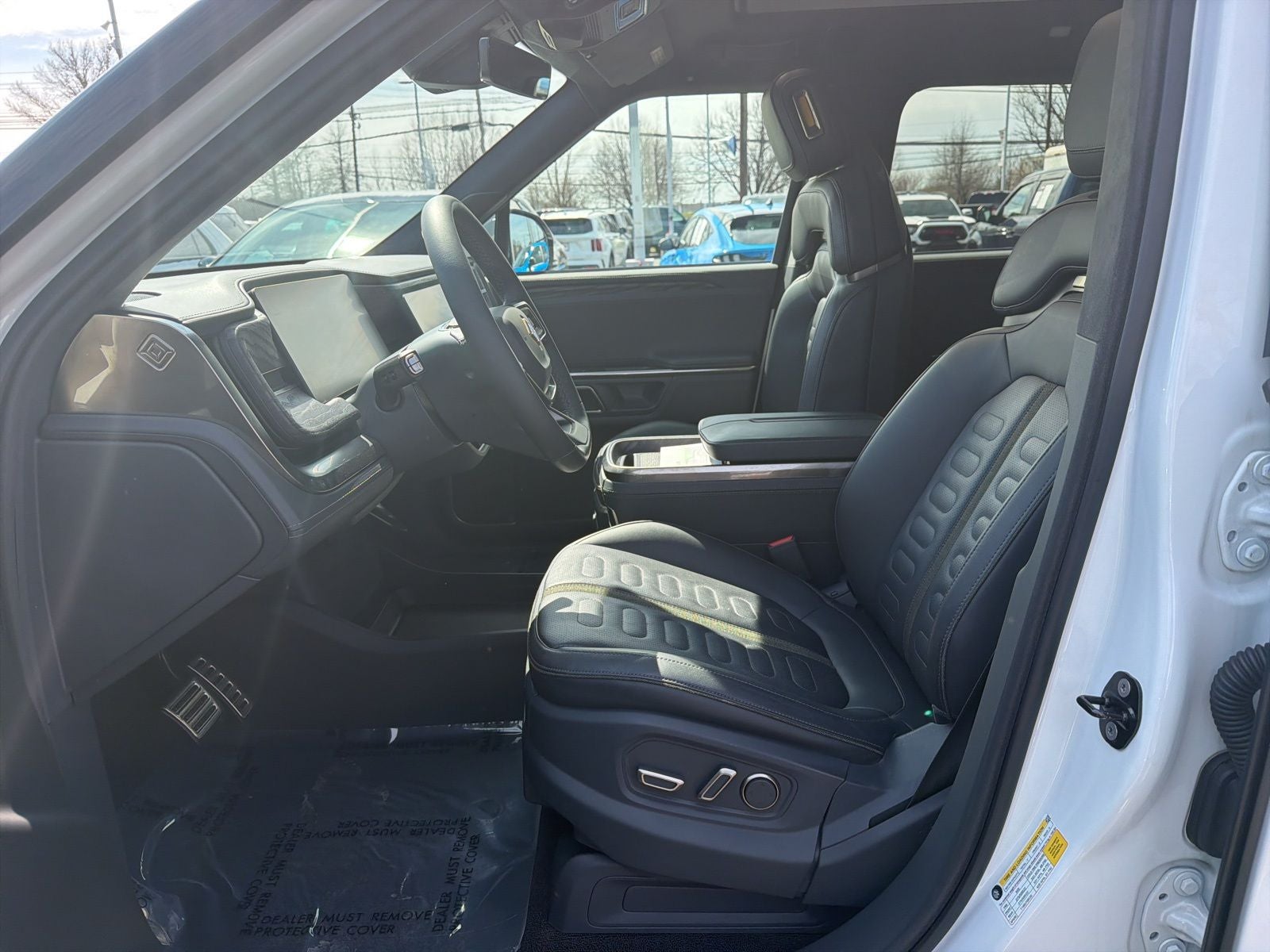 2022 Rivian R1S Launch Edition