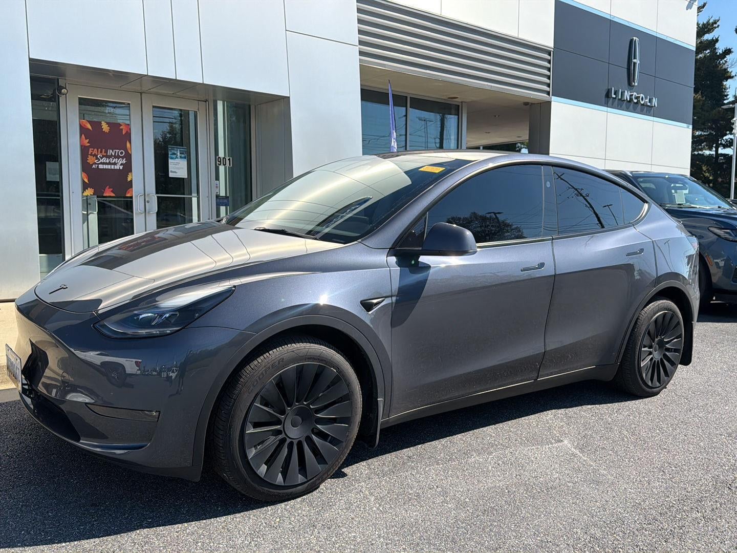 2023 Tesla Model Y Long Range