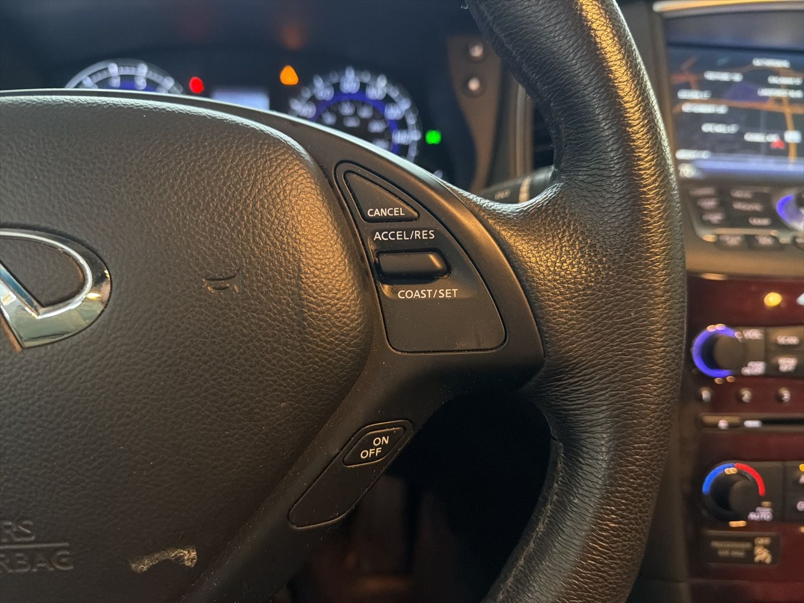 2016 INFINITI QX50 Base