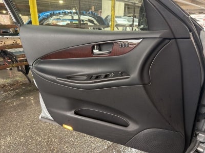 2016 INFINITI QX50 Base