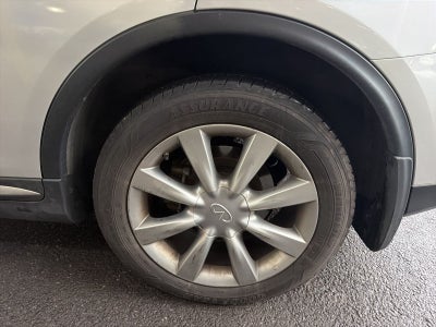 2016 INFINITI QX50 Base