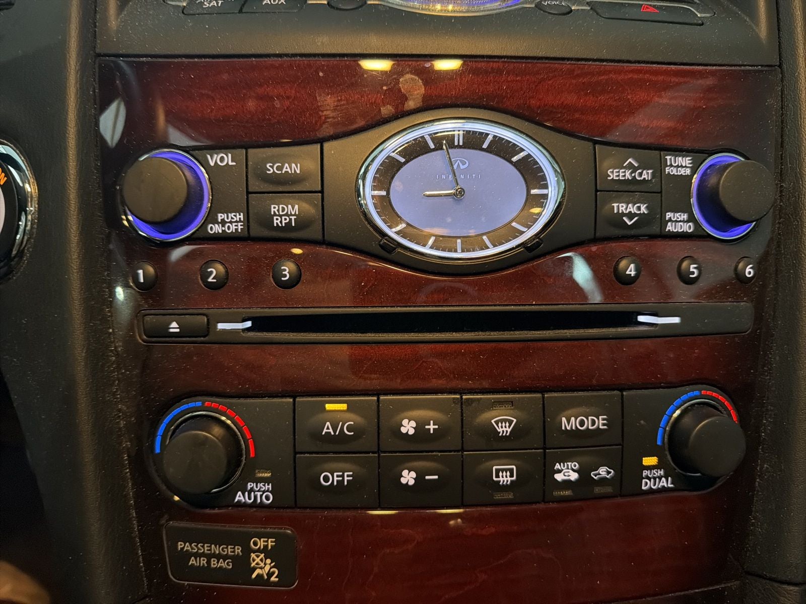 2016 INFINITI QX50 Base