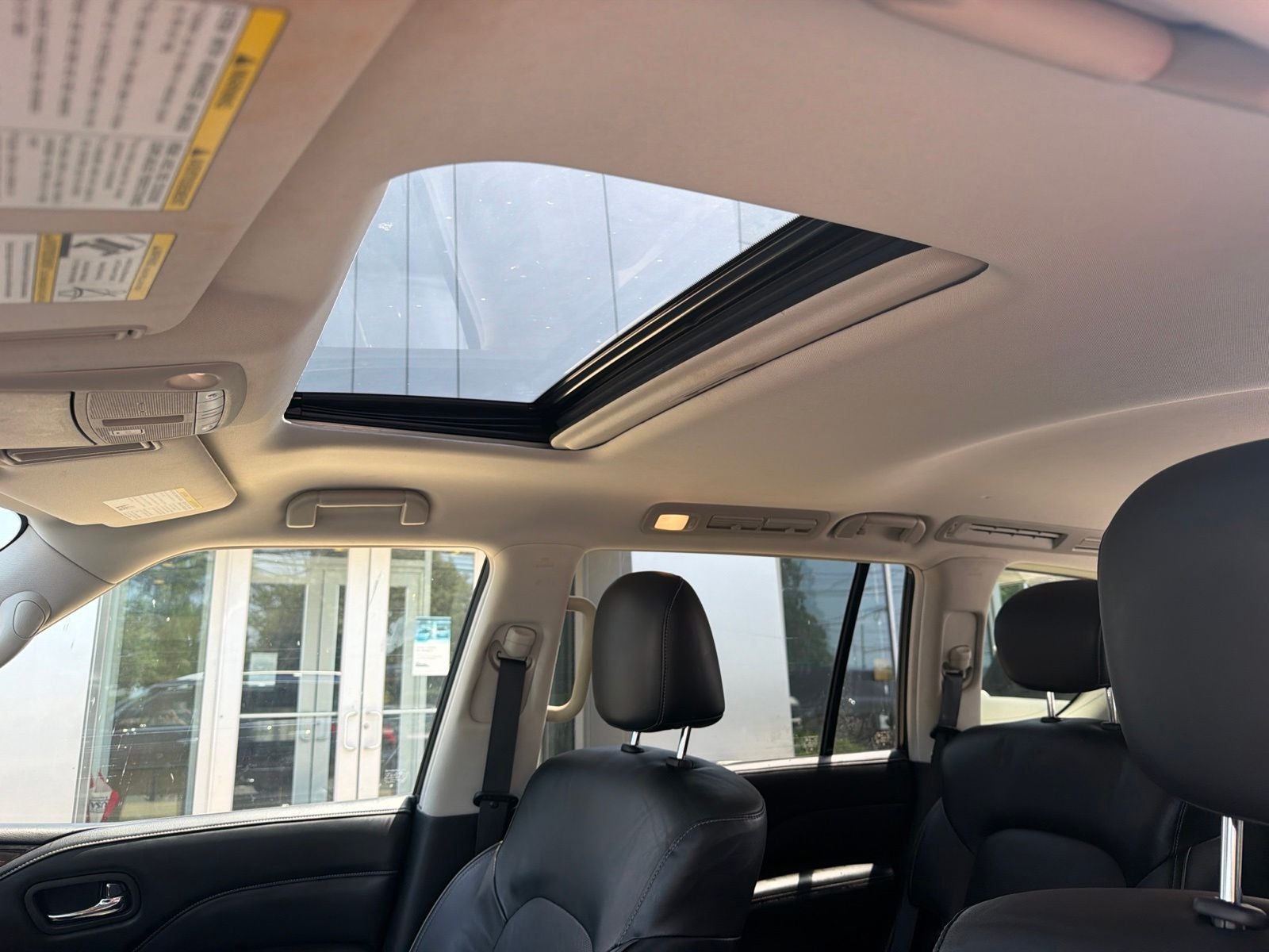 2021 INFINITI QX80 LUXE