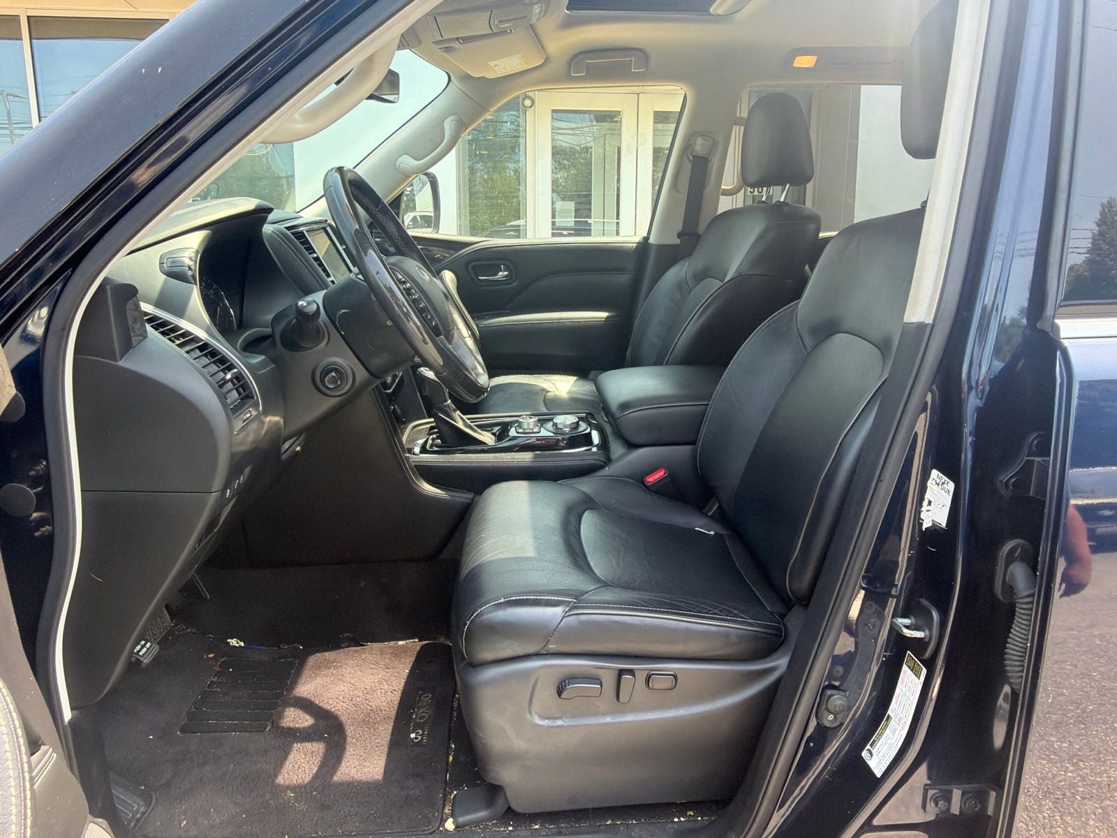 2021 INFINITI QX80 LUXE