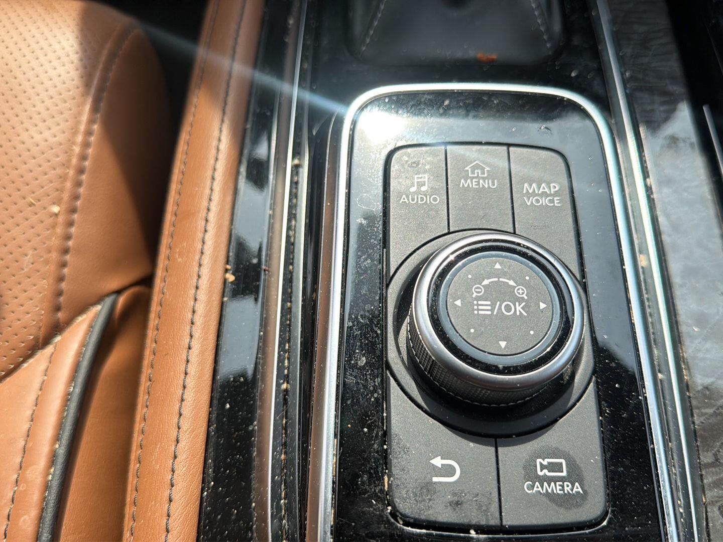2022 INFINITI QX80 SENSORY