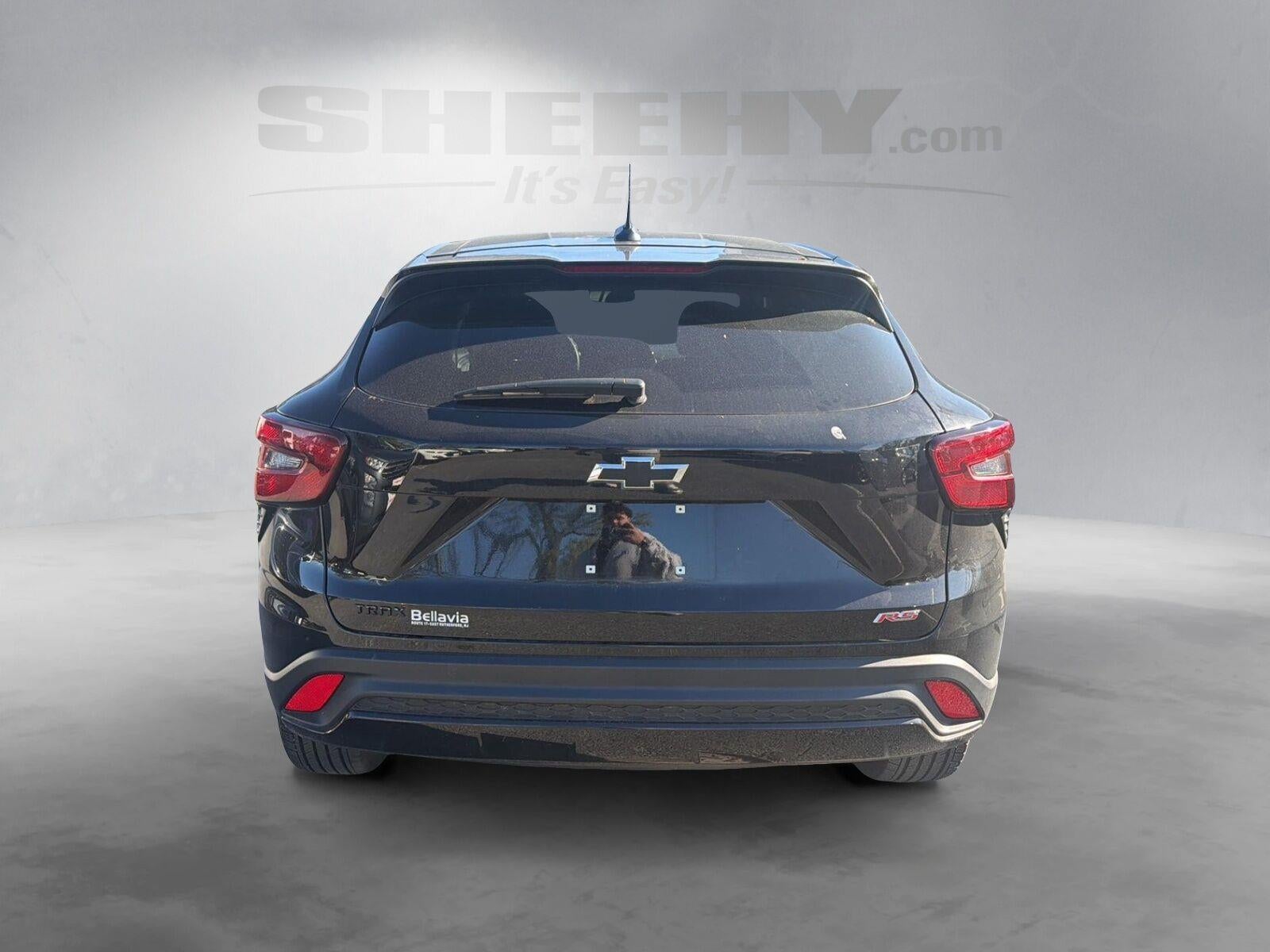 2024 CHEVROLET TRUCK TRAX FWD 4DR 1RS