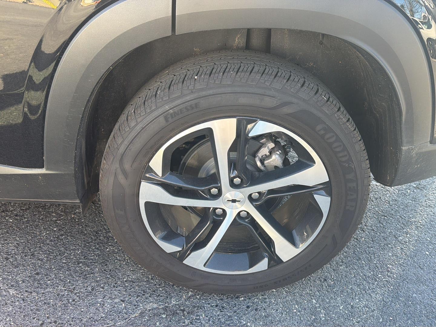 2024 CHEVROLET TRUCK TRAX FWD 4DR 1RS