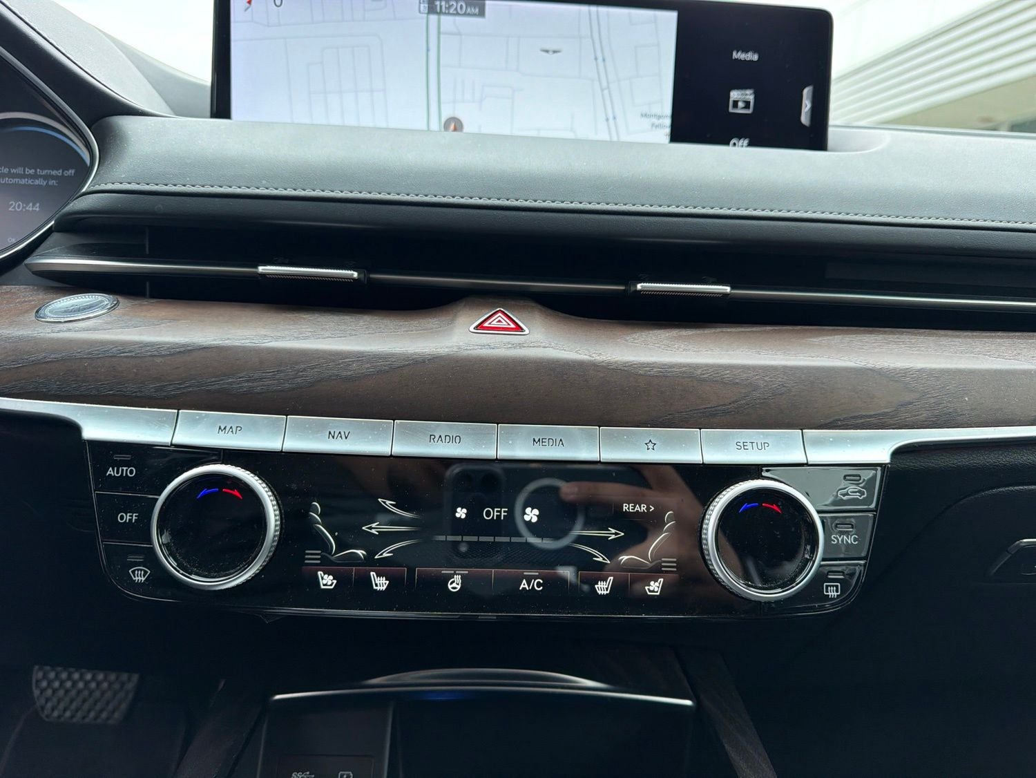 2022 Genesis G80 2.5T