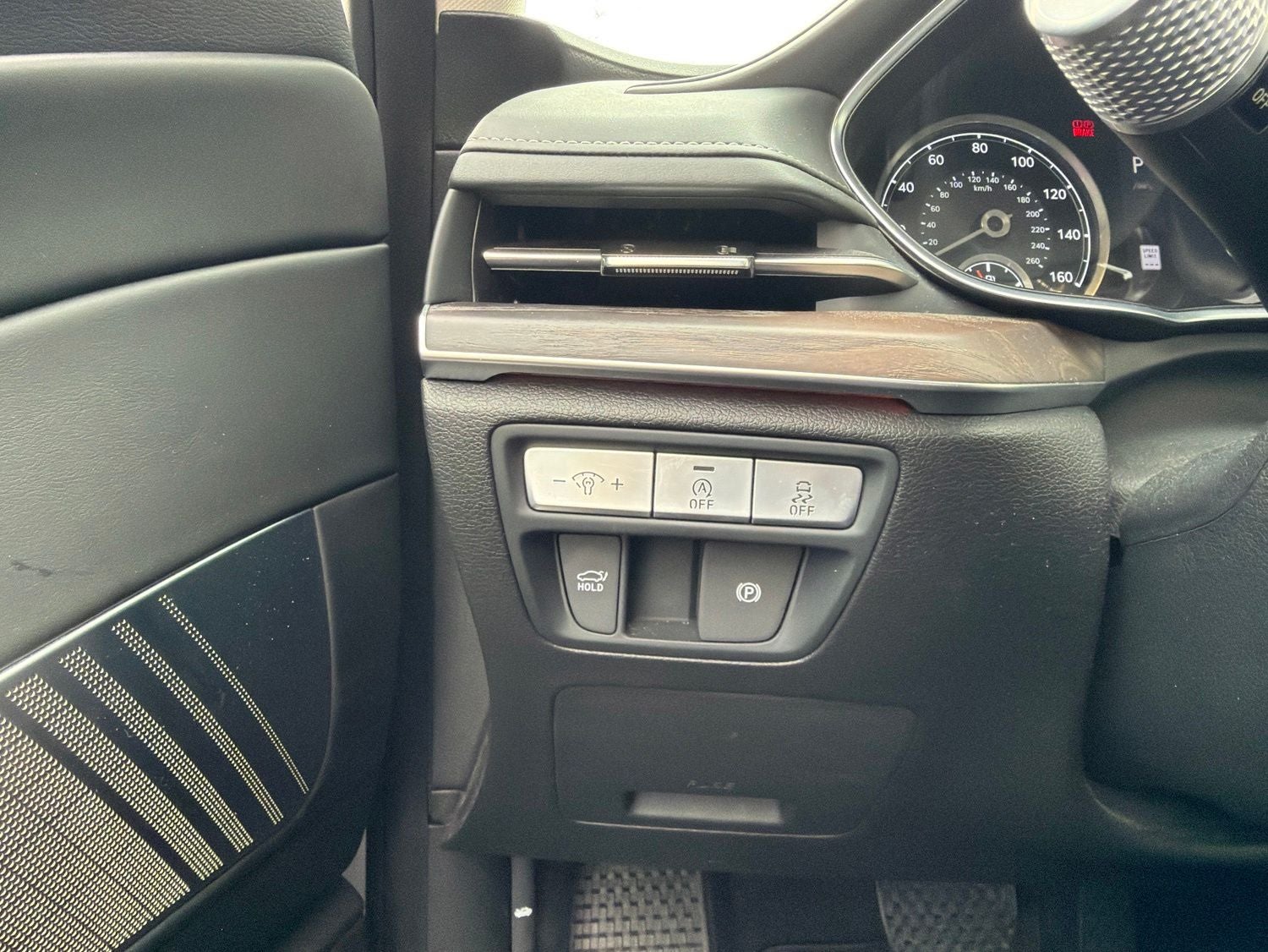 2022 Genesis G80 2.5T
