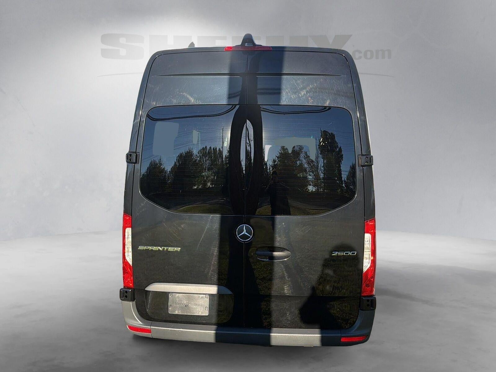 2024 Mercedes-Benz Sprinter Passenger Van 2500 STANDARD ROOF I4 DIESEL 144" RWD
