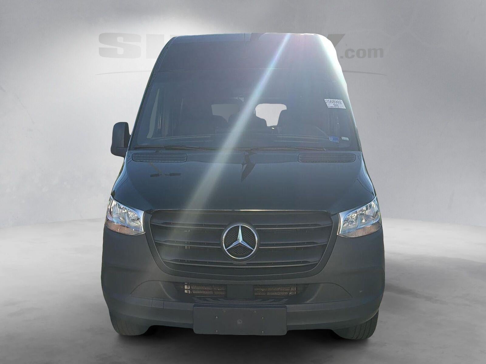 2024 Mercedes-Benz Sprinter Passenger Van 2500 STANDARD ROOF I4 DIESEL 144" RWD