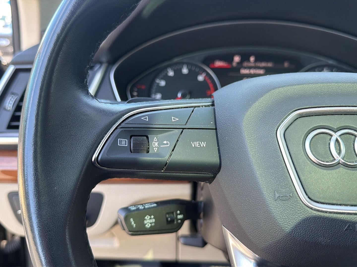 2023 Audi Q5 40 Premium