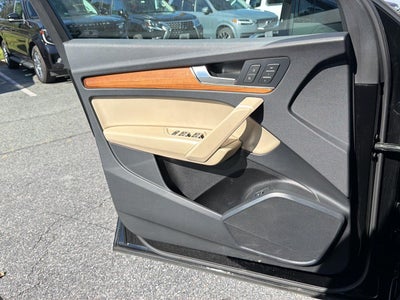 2023 Audi Q5 40 Premium