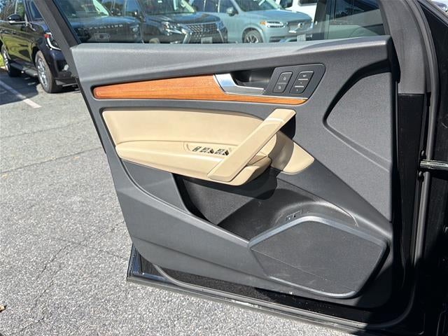 2023 Audi Q5 40 Premium
