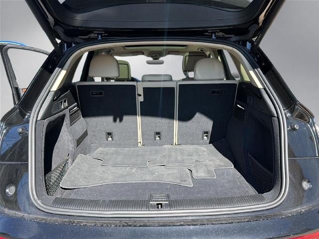 2023 Audi Q5 40 Premium