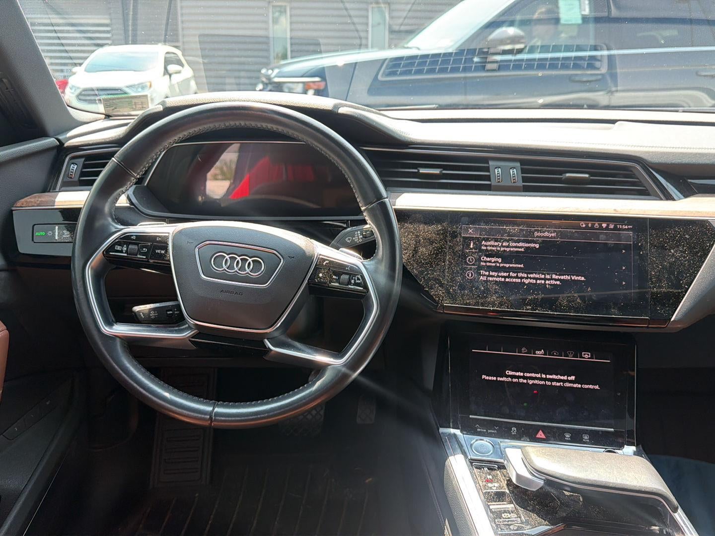2019 Audi e-tron Prestige